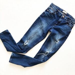 Zara medium wash ripped skinny jeans EUC 13/14Y